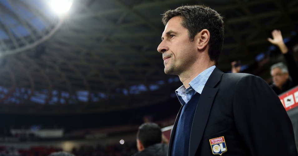 Remi Garde Remi Garde: Former Lyon boss favourite for Aston Villa job