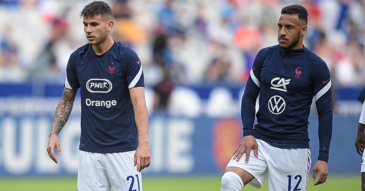 Lucas Hernandez and Corentin Tolisso in France warm up