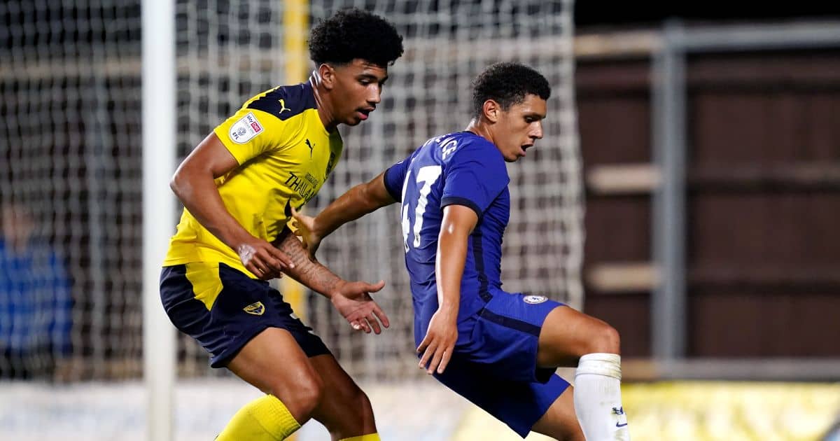 Oxford United's Nico Jones battles for the ball with Chelsea's Henry Lawrence, September 2020 Oxford United's Nico Jones, Chelsea's Henry Lawrence