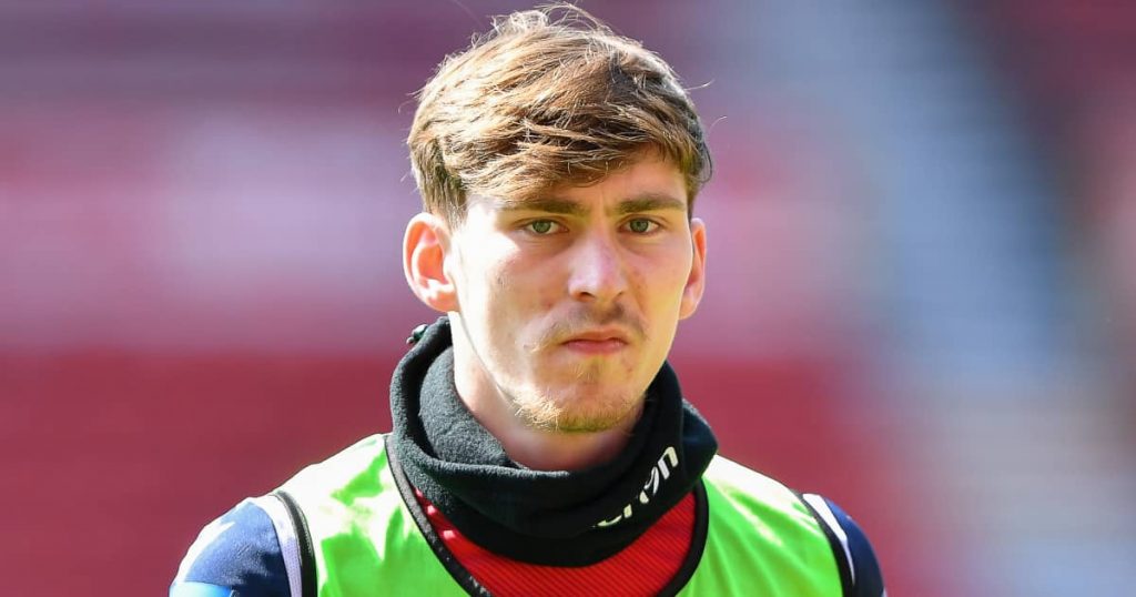 Man Utd midfielder James Garner warming up with Nottingham Forest