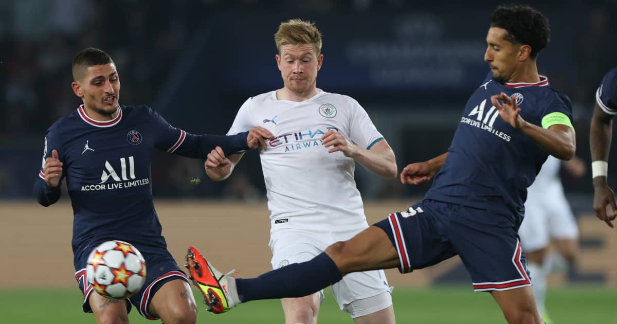 PSG pair Marco Verratti and Marquinhos battling Man City midfielder Kevin De Bruyne 2021