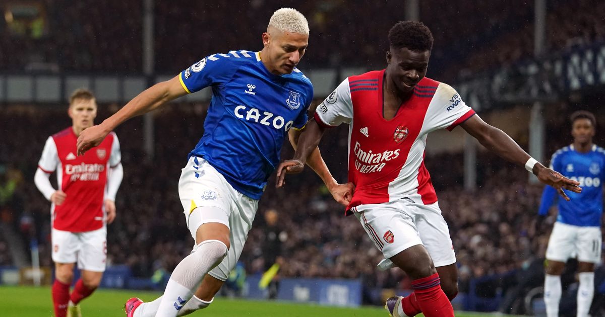 Richarlison Bukayo Saka Everton Arsenal December 2021