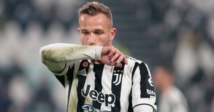 Arthur Melo, Juventus midfielder in Serie A action against Cagliari