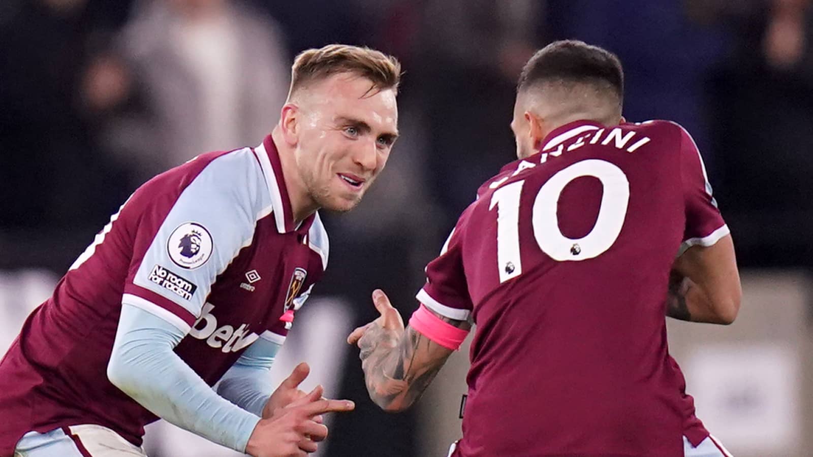 Jarrod Bowen, Manuel Lanzini, West Ham, February 2022. Jarrod Bowen, Manuel Lanzini, West Ham, February 2022.