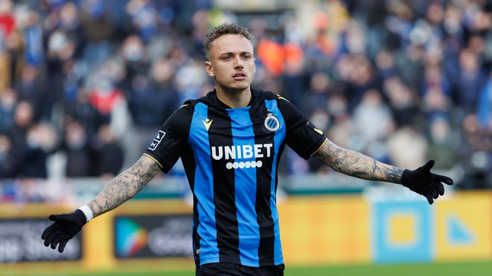 Leeds United continuing to keep tabs on Club Brugge attacker Noa