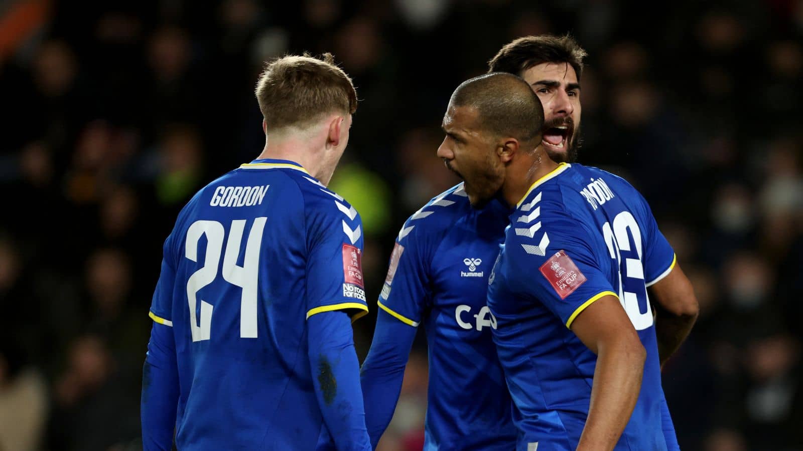 Anthony Gordon, Nuno Gomes Everton