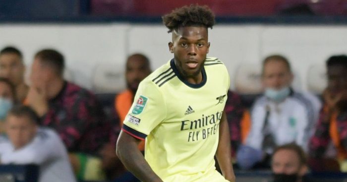 Nuno Tavares #20 of Arsenal controls the ball