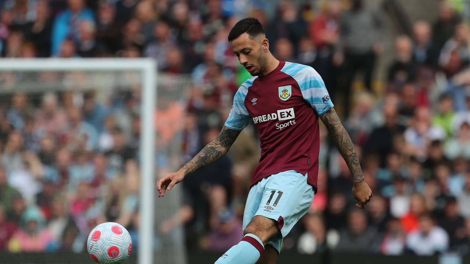 Dwight McNeil controls the ball during Burnley v Newcastle, May 2022 Dwight McNeil, Burnley v Newcastle May 2022