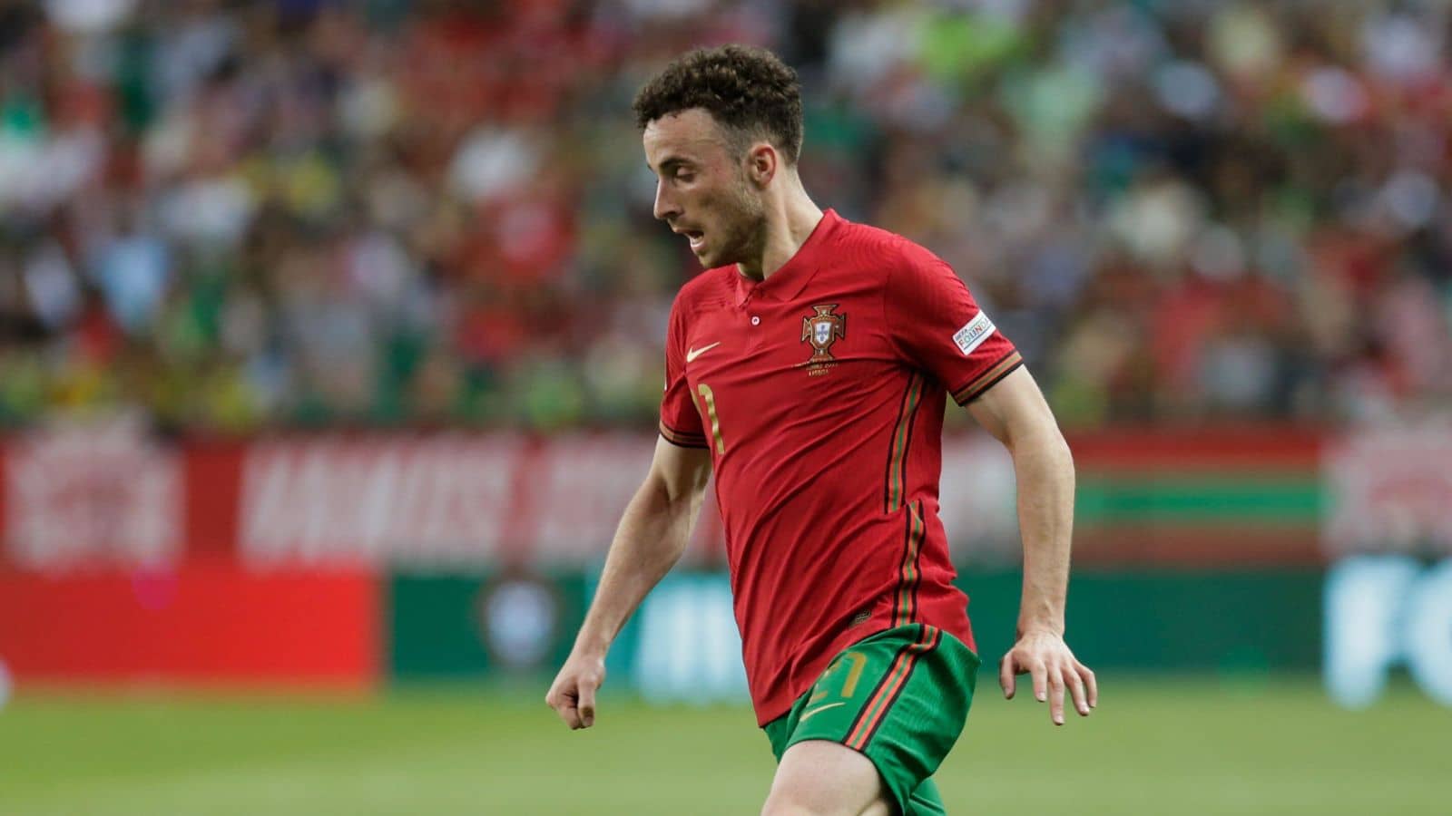Liverpool star Diogo Jota in possession of the ball during Portugal v Czech Republic, June 2022 Diogo Jota, Portugal v Czech Republic June 2022