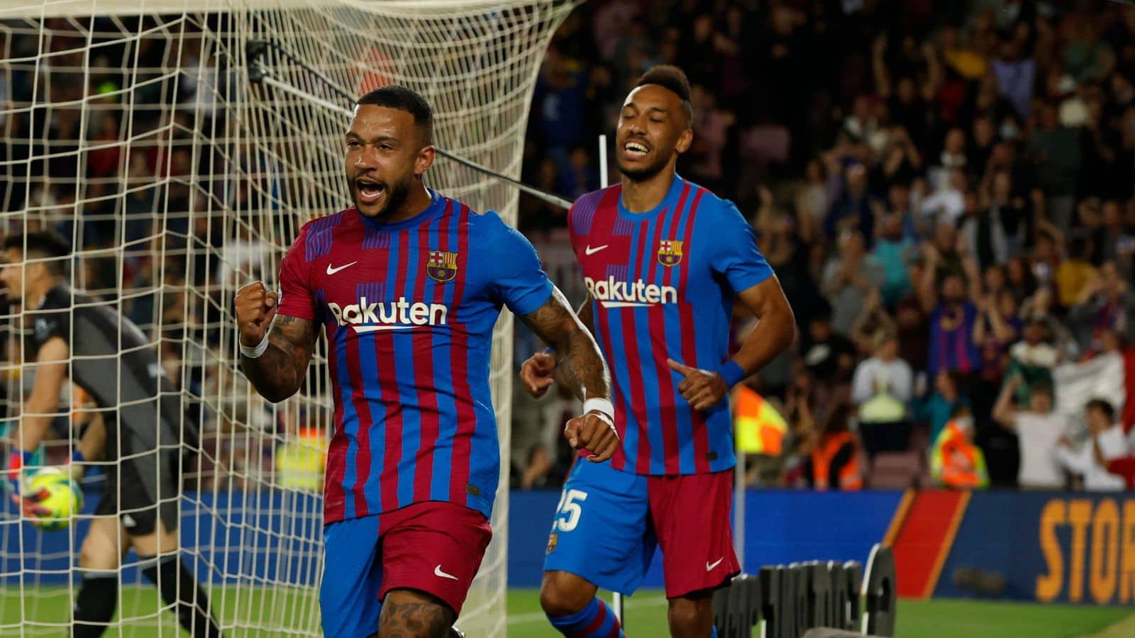 Pierre-Emerick Aubameyang and Memphis Depay of Barcelona, May 2022