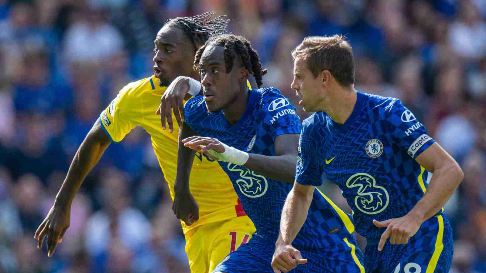 Trevoh Chalobah and Cesar Azpilicueta battling Jean-Philippe Mateta