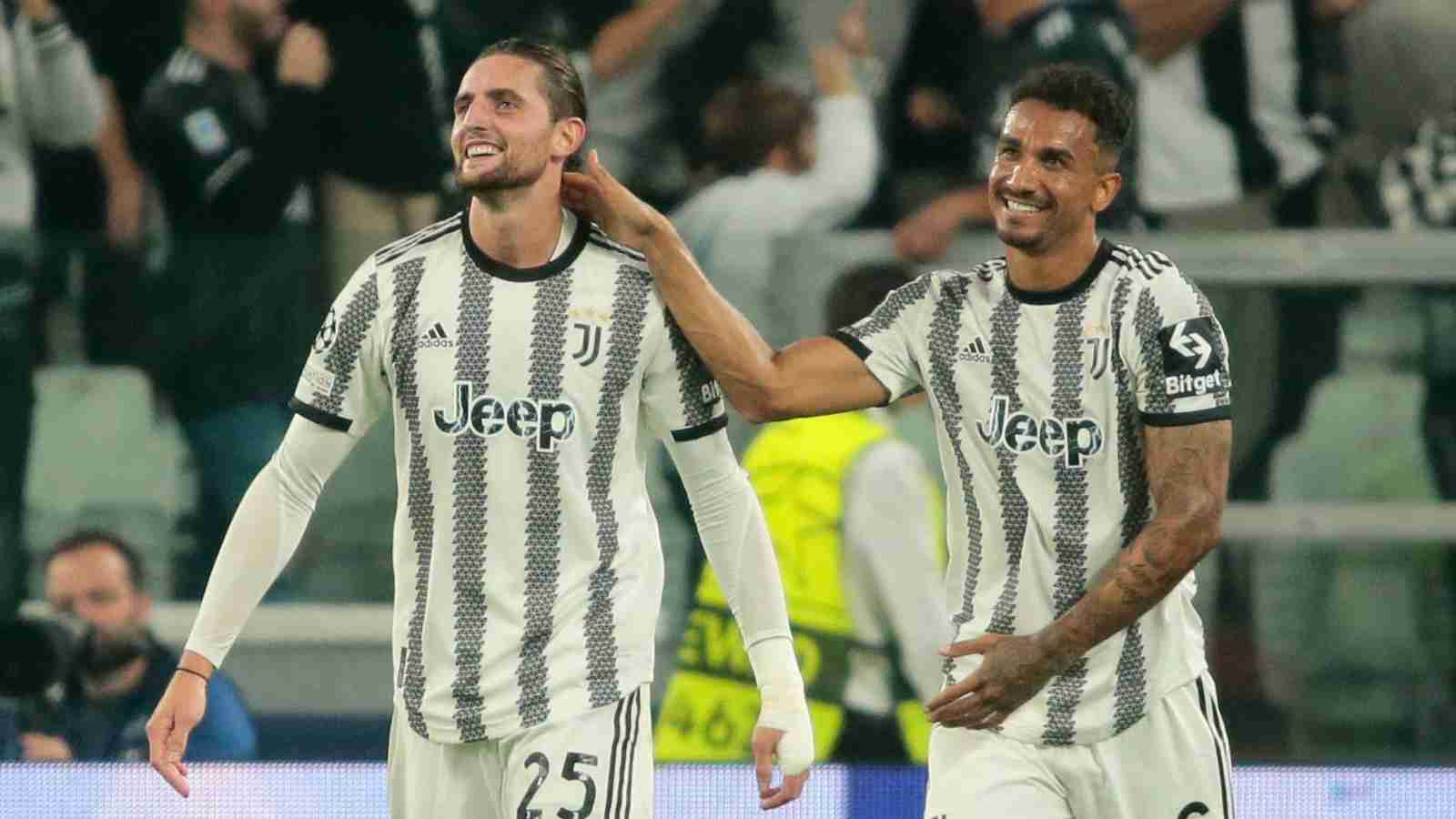 Adrien-Rabiot-and-Danilo-celebrating-for-Juventus.jpg