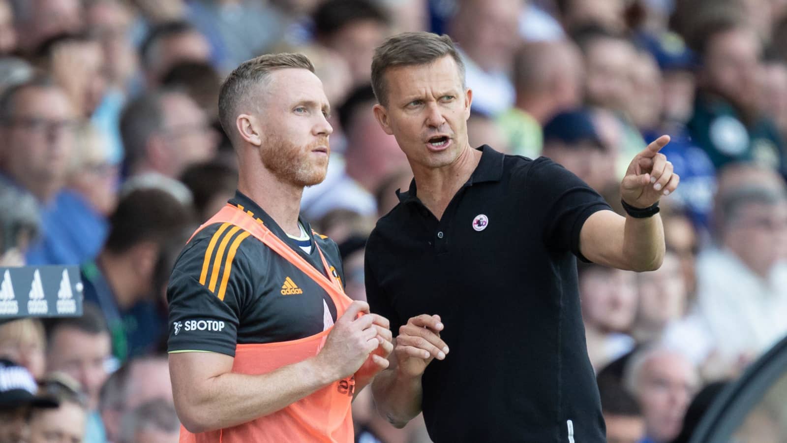 Leeds Utd midfielder Adam Forshaw and manager Jesse Marsch Leeds Utd midfielder Adam Forshaw and manager Jesse Marsch