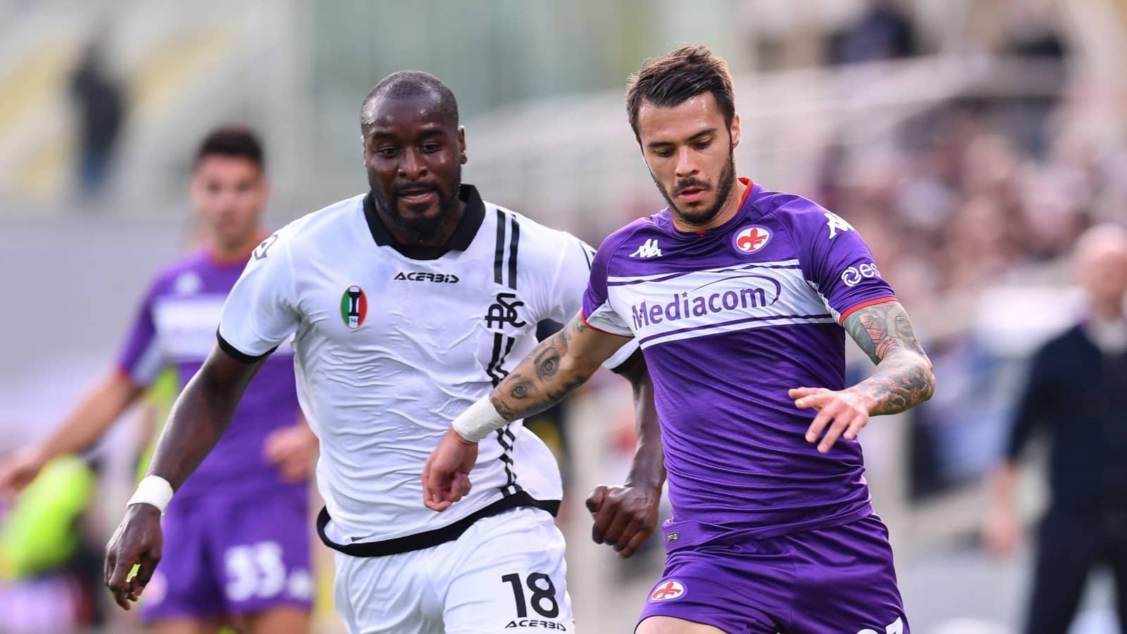 M'Bala Nzola and Lorenzo Venuti, Spezia vs Fiorentina