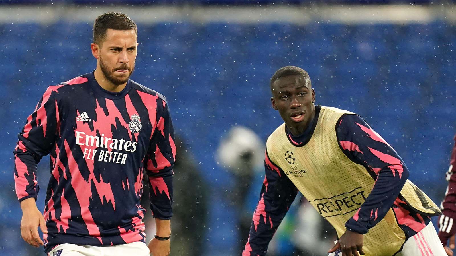 Real Madrid's Eden Hazard and Ferland Mendy warming up