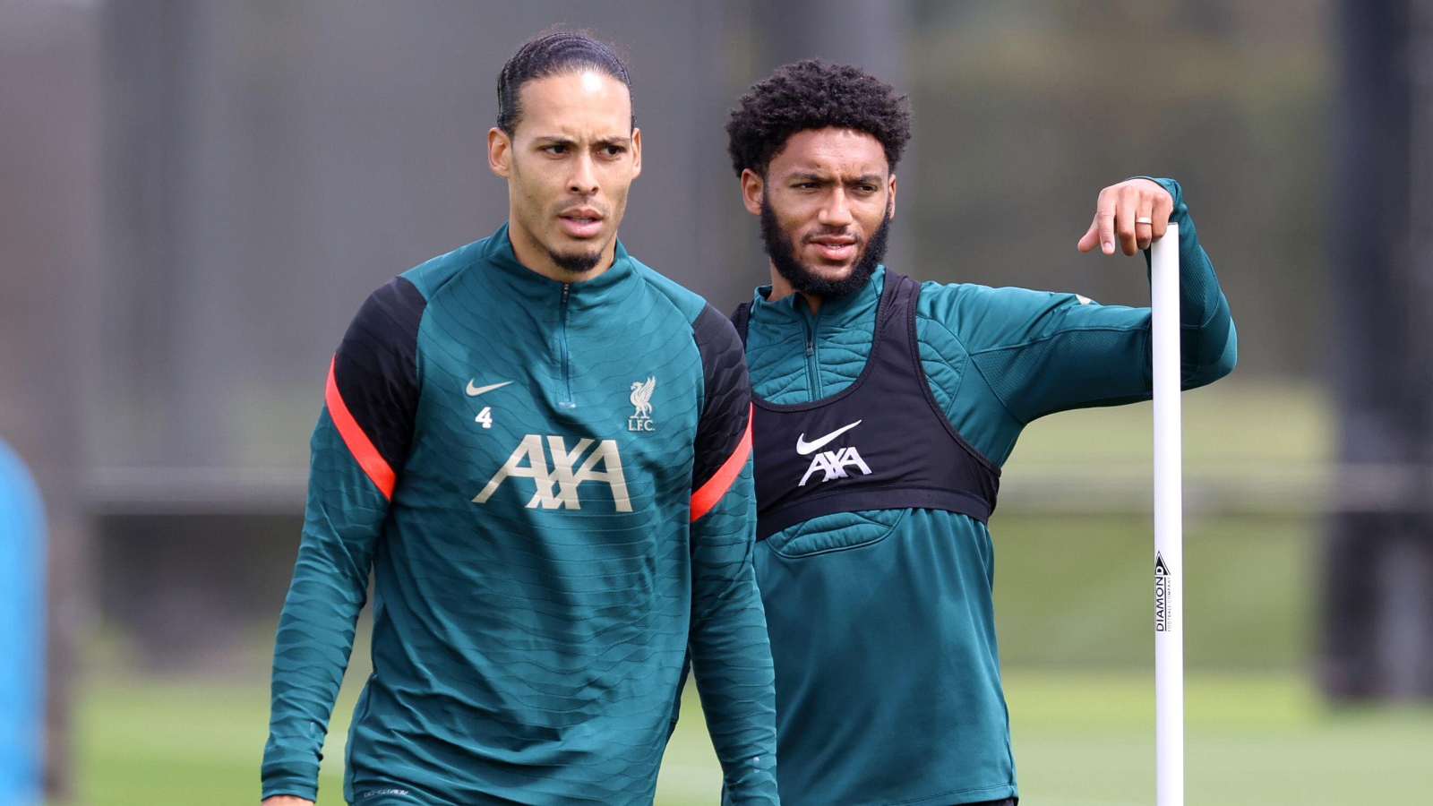 Liverpool defenders Joe Gomez and Virgil van Dijk