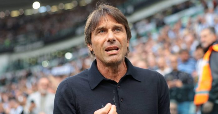 Antonio Conte manages Napoli against Juventus