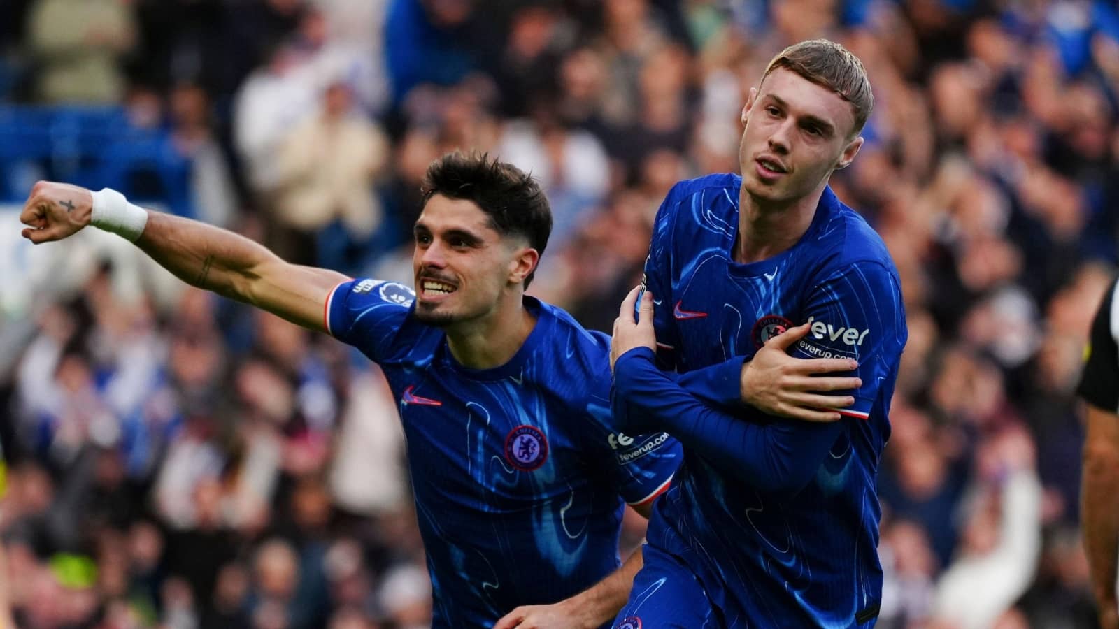 Chelsea duo Pedro Neto and Cole Palmer