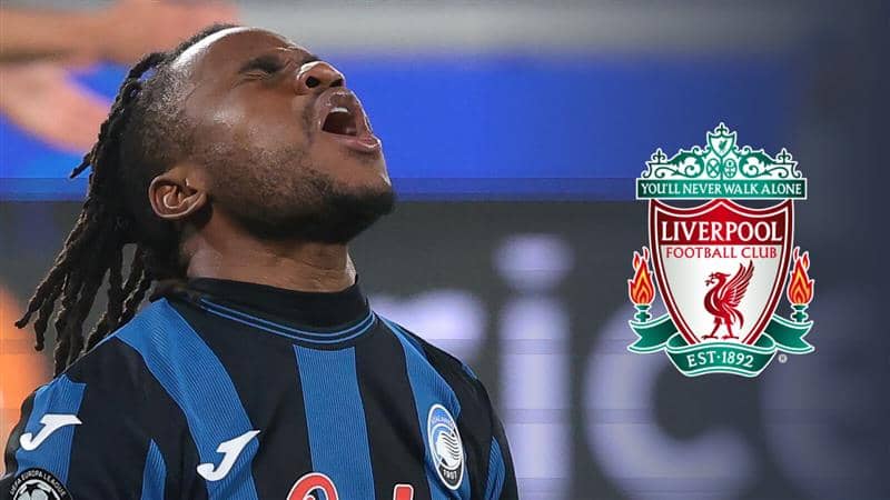 Atalanta forward Ademola Lookman next to the Liverpool badge - copyright TEAMtalk