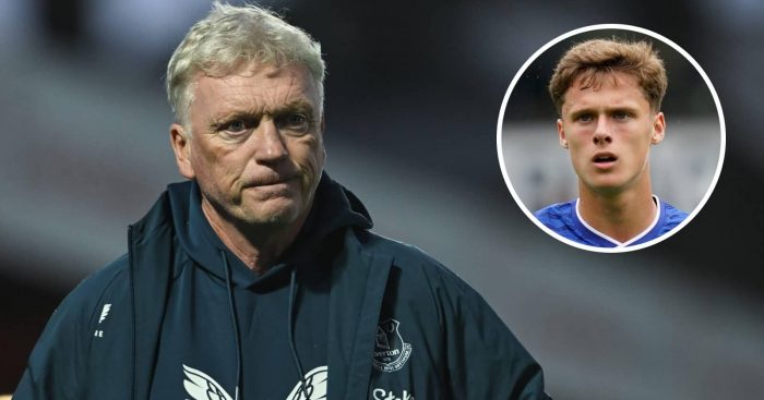 Everton manager David Moyes, with midfielder Harrison Armstrong