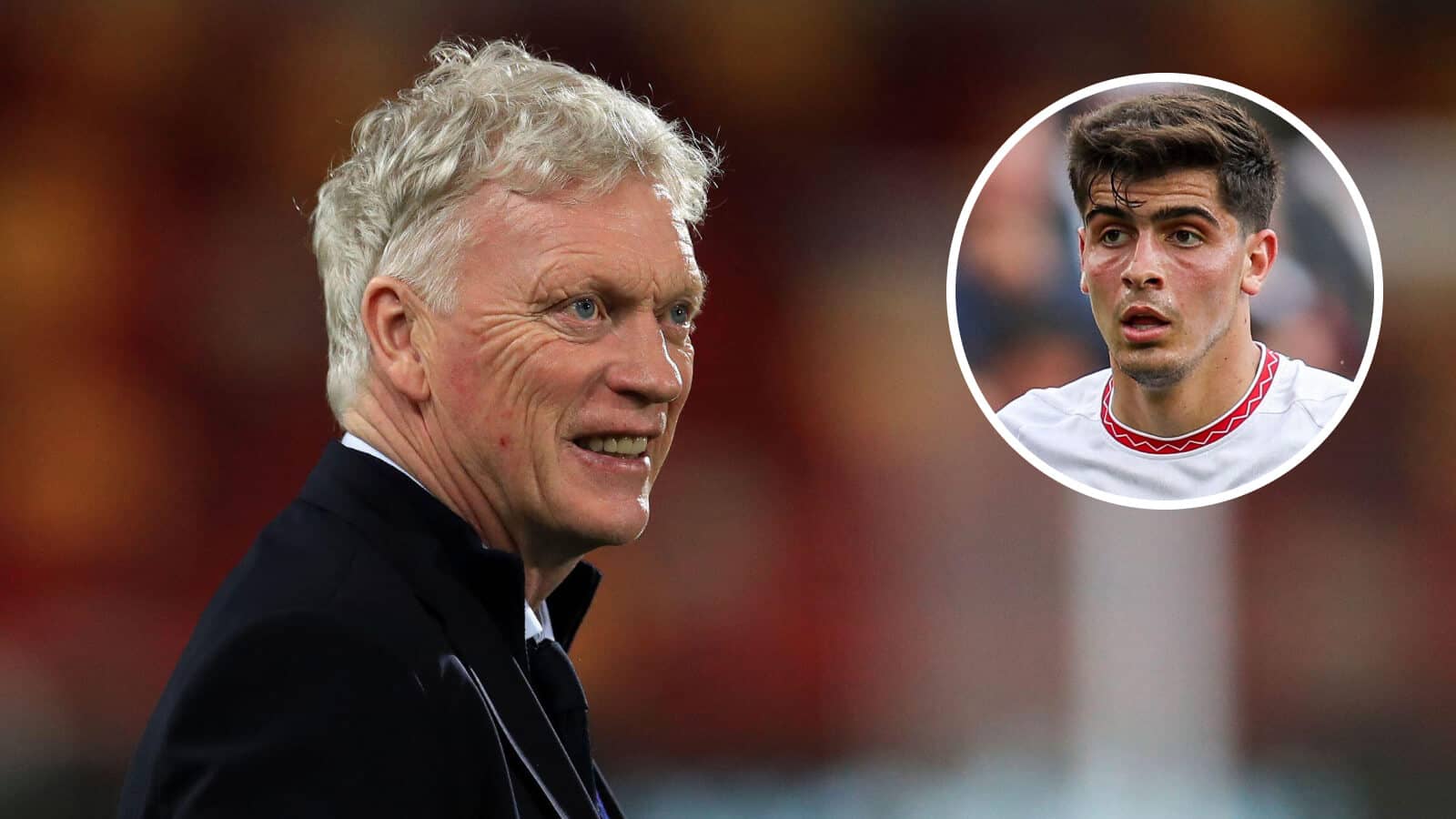 Everton manager David Moyes, pictured with Sevilla right-back Juanlu Sanchez