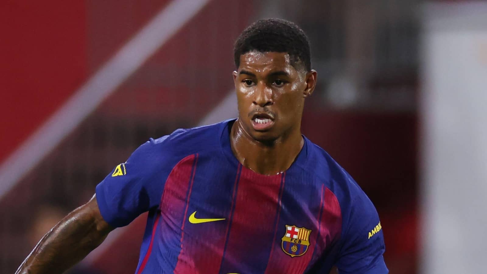 Marcus Rashford in action for Barcelona