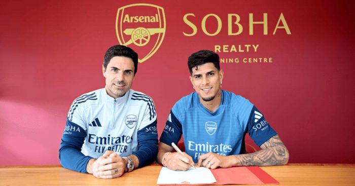 Arsenal new signing Piero Hincapie with manager Mikel Arteta (image via official Arsenal website - www.arsenal.com)