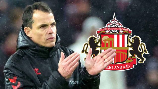 Sunderland manager Regis Le Bris next to the Sunderland badge - copyright TEAMtalk