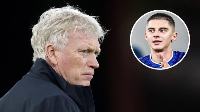 Everton manager David Moyes and Vitaliy Mykolenko