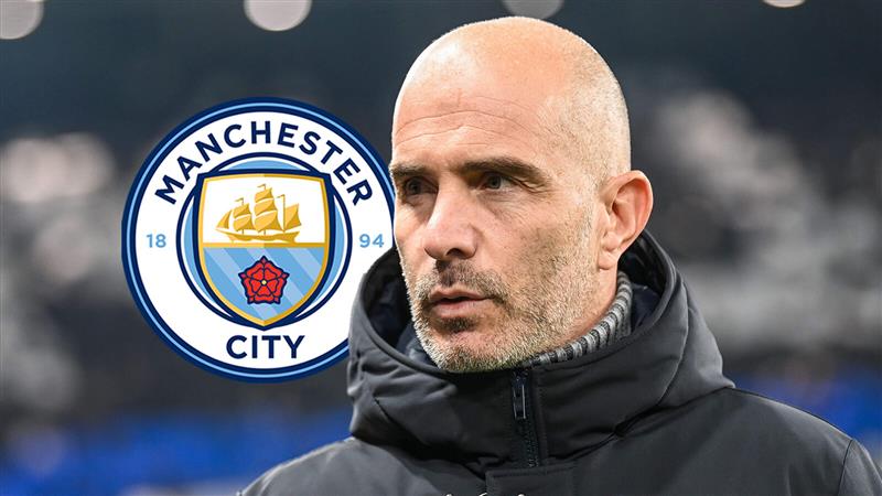 Chelsea manager Enzo Maresca, Man City badge