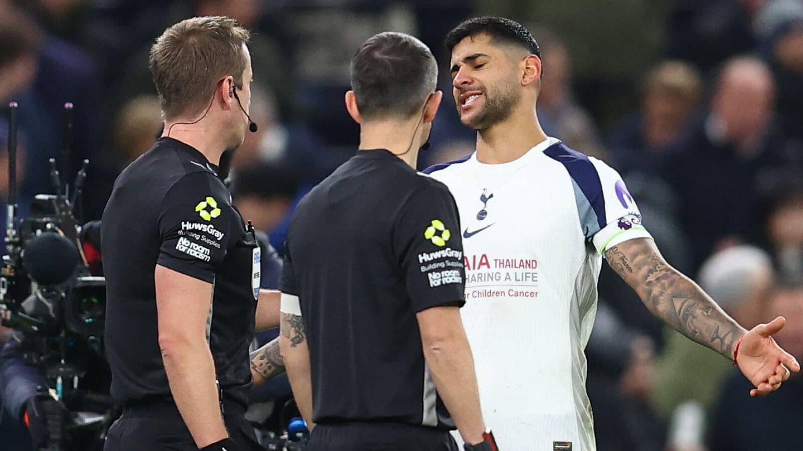 'Moronic' Romero piles more pressure on Thomas Frank as pundits slam 'ridiculous' Tottenham skipper - TEAMtalk