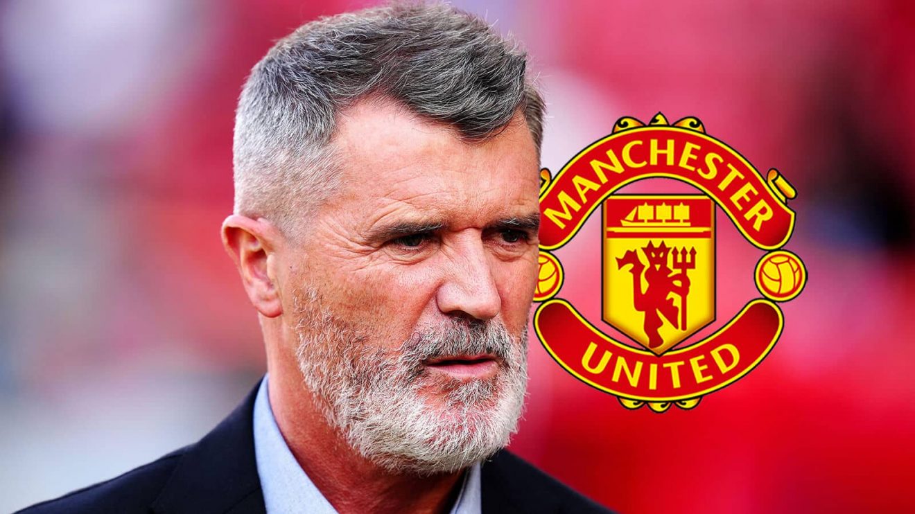 Roy Keane with Man Utd badge
