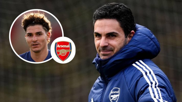 Arsenal boss Mikel Arteta and Julian Alvarez