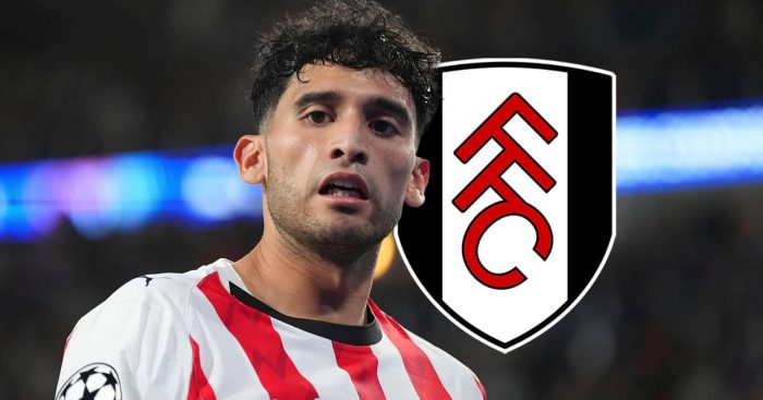 PSV striker Ricardo Pepi next to the Fulham badge