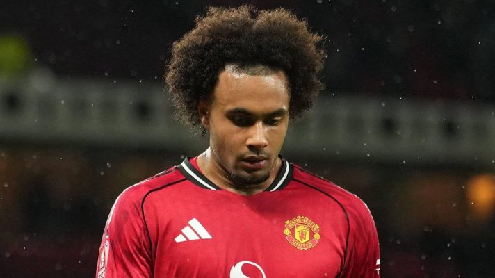 Manchester United forward Joshua Zirkzee