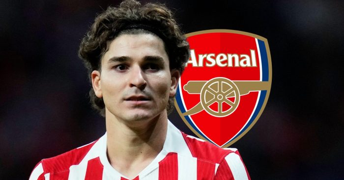 Atletico Madrid striker Julian Alvarez, Arsenal badge