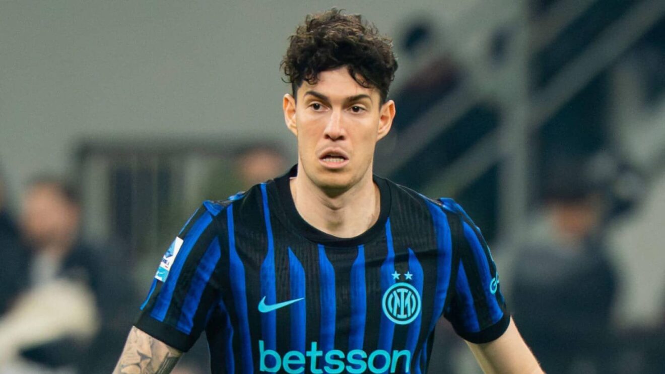 Inter Milan defender Alessandro Bastoni - copyright TEAMtalk