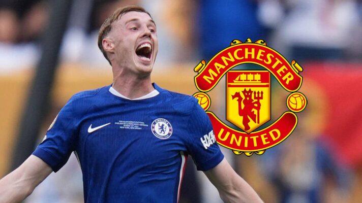 Chelsea star Cole Palmer next to the Manchester United badge - copyright TEAMtalk