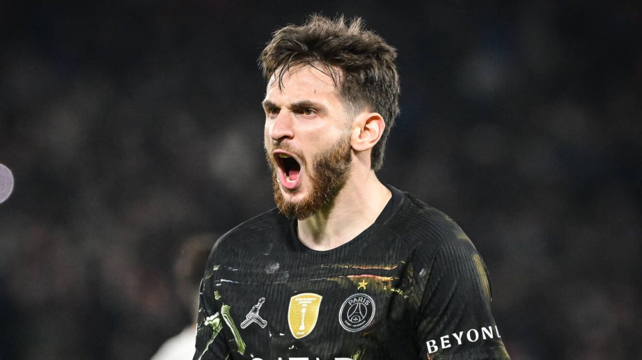 PSG winger Khvicha Kvaratskhelia