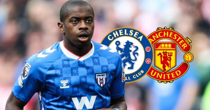 Sunderland star Noah Sadiki with Chelsea and Man Utd badges