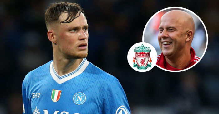 Napoli star Sam Beukema and Liverpool boss Arne Slot