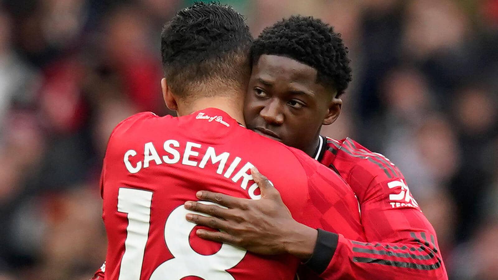 Manchester United duo Casemiro and Kobbie Mainoo - copyright TEAMtalk