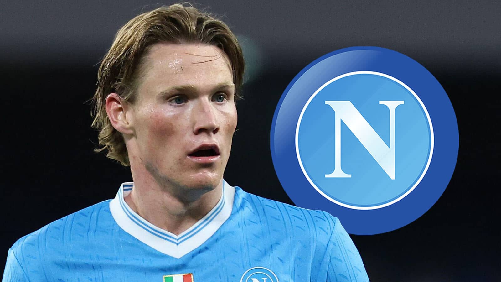 Scott McTominay with Napoli badge