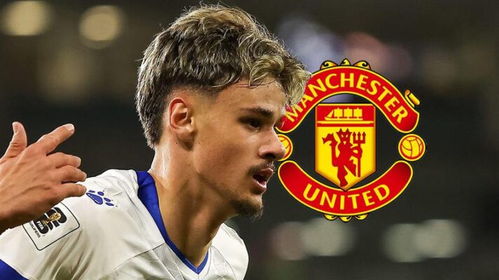 Bosnian winger Kerim Alajbegovic, Man Utd badge