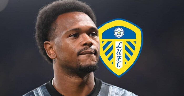 Juventus striker Lois Openda, Leeds United badge