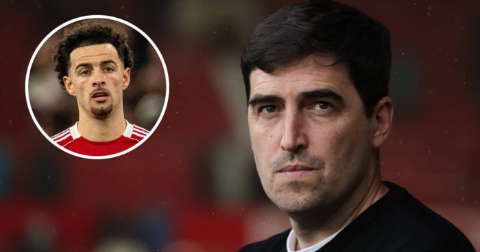 Liverpool manager Andoni Iraola and Curtis Jones