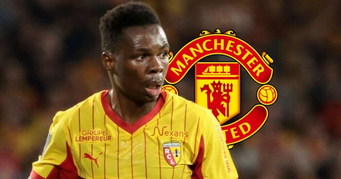 RC Lens midfielder Mamadou Sangare with the Manchester United badge next to him - copyright TEAMtalk