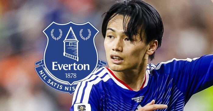 Ayase Ueda with an Everton badge