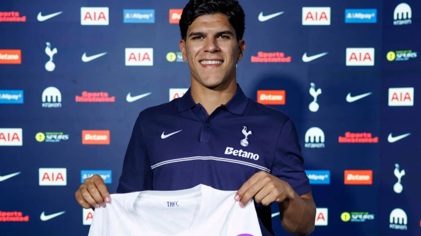 Tottenham: Acordo recorde do clube de £ 85 milhões com Matheus Fernandes concluído