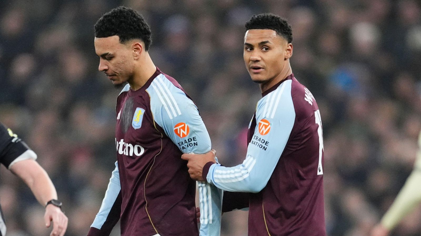 Ollie Watkins Agrees to Join Fenerbahce Amid Transfer Negotiations